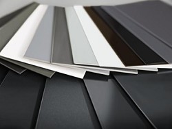 More variety for the V4: 12 attractive powder-coating colours in 5 different surface qualities